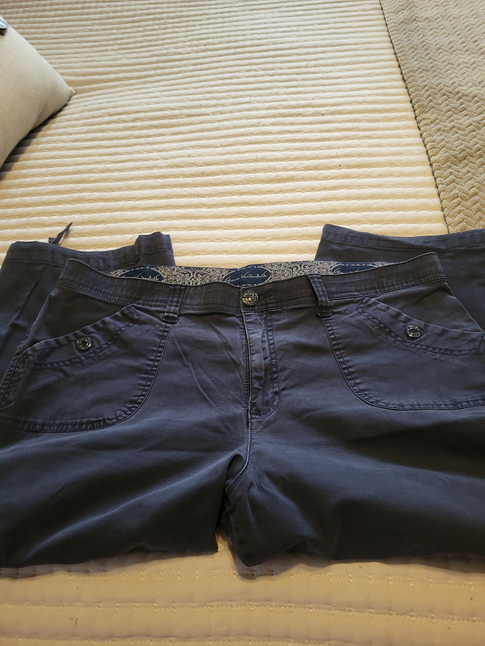 Gloria Vanderbilt Navy Capris with Button-Tab Hem - Picture 7 of 9